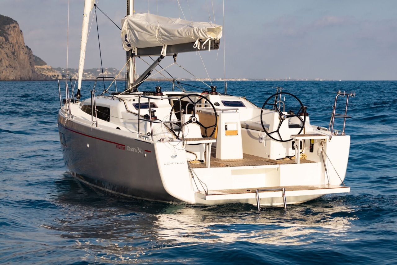 Beneteau Oceanis 34.1 sailboat